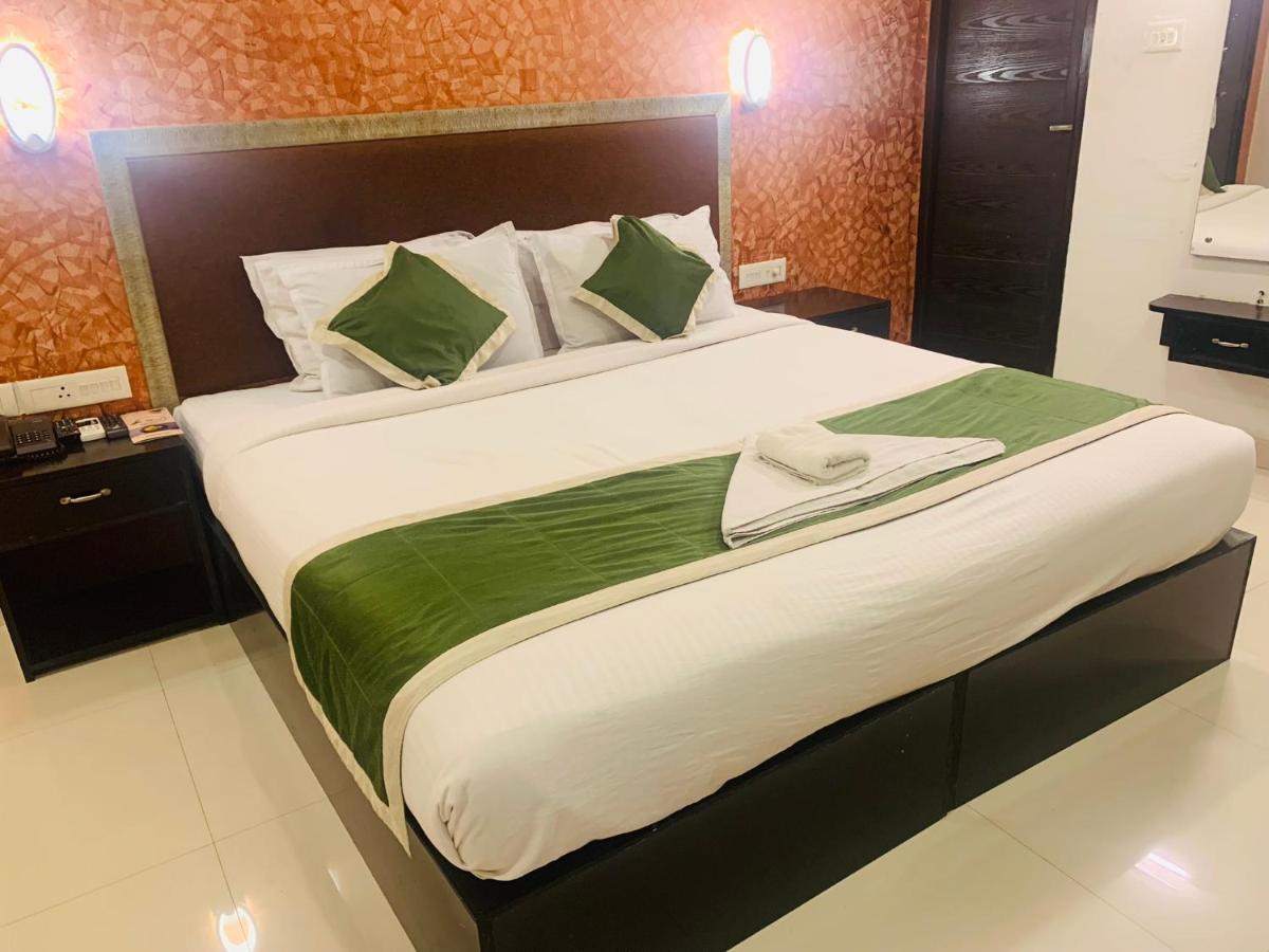 Hotel Greenlife Kochi Dış mekan fotoğraf