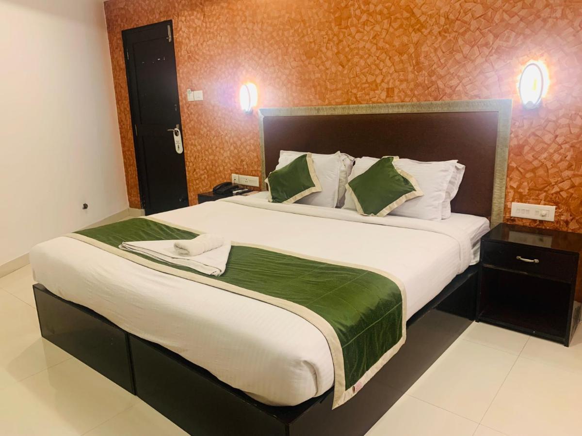 Hotel Greenlife Kochi Dış mekan fotoğraf