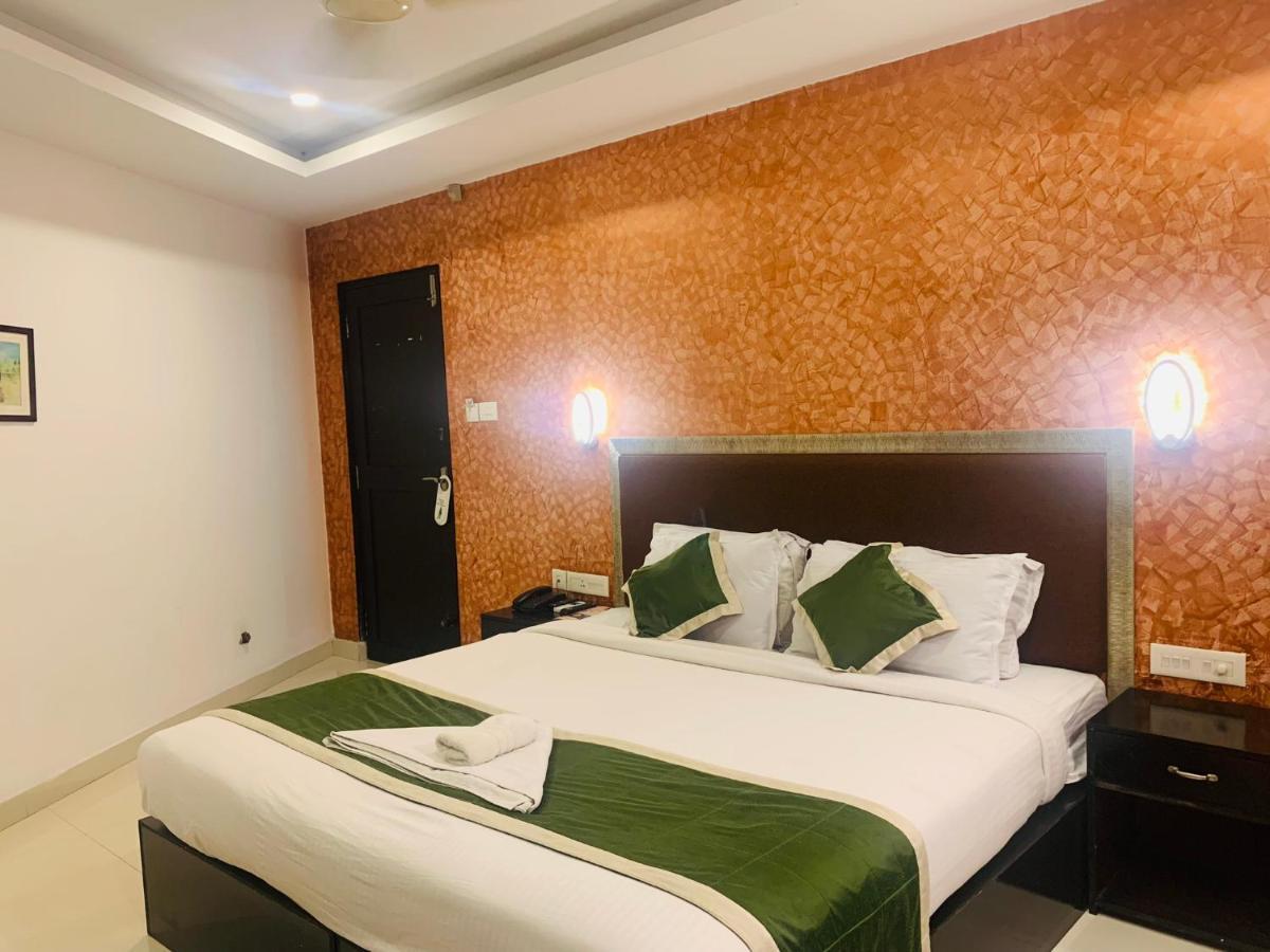 Hotel Greenlife Kochi Dış mekan fotoğraf